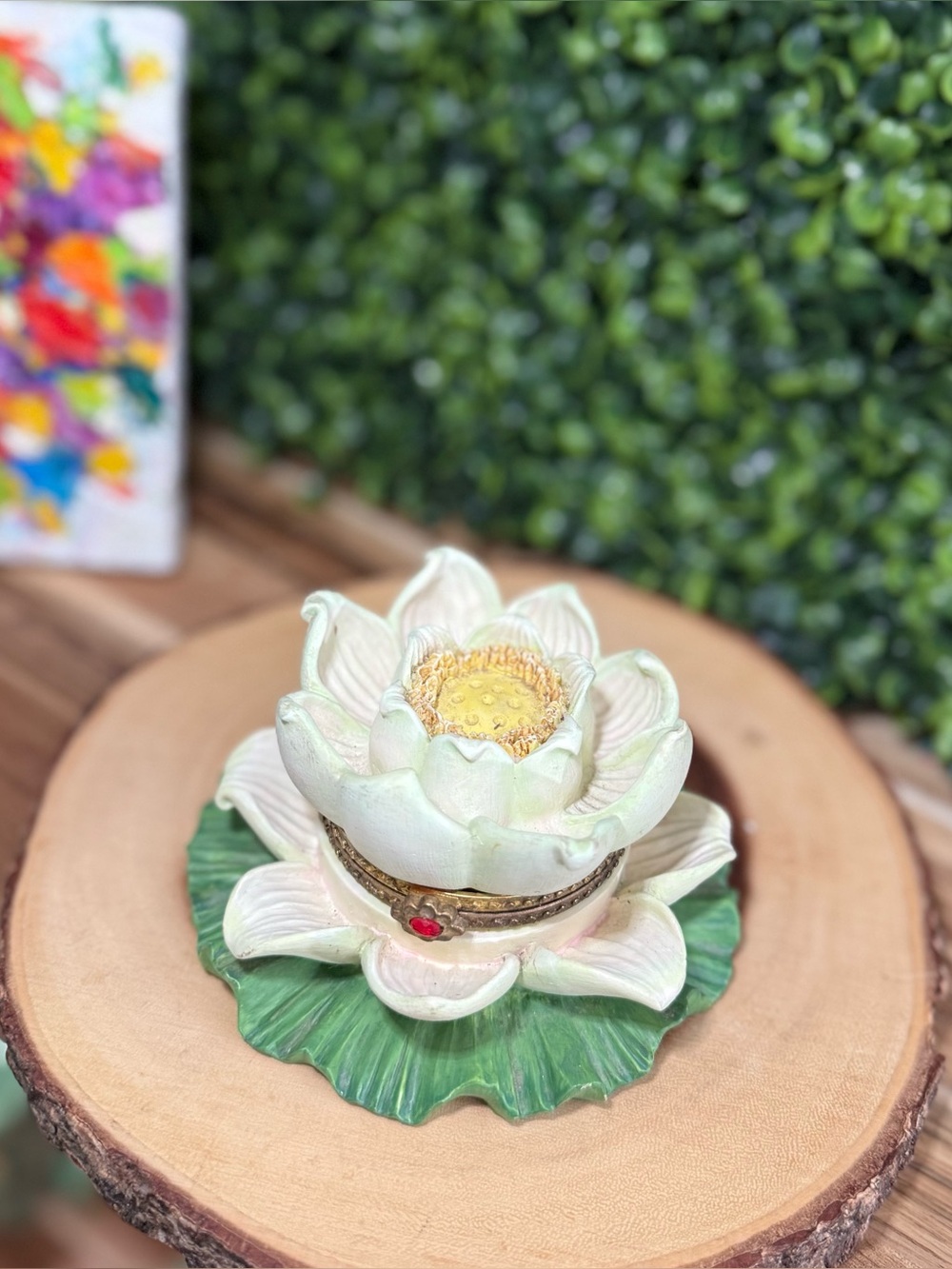 Lotus water Lily Flower Trinket Box - Pale Green & Gold